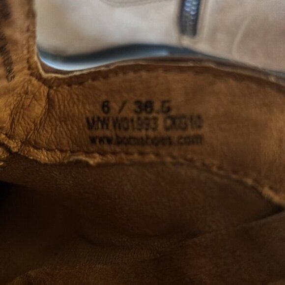 Born Damen Cowgirl Rodeo Beige Leather Zip Western Ankle Booties Women's size 6 - Picture 8 of 13